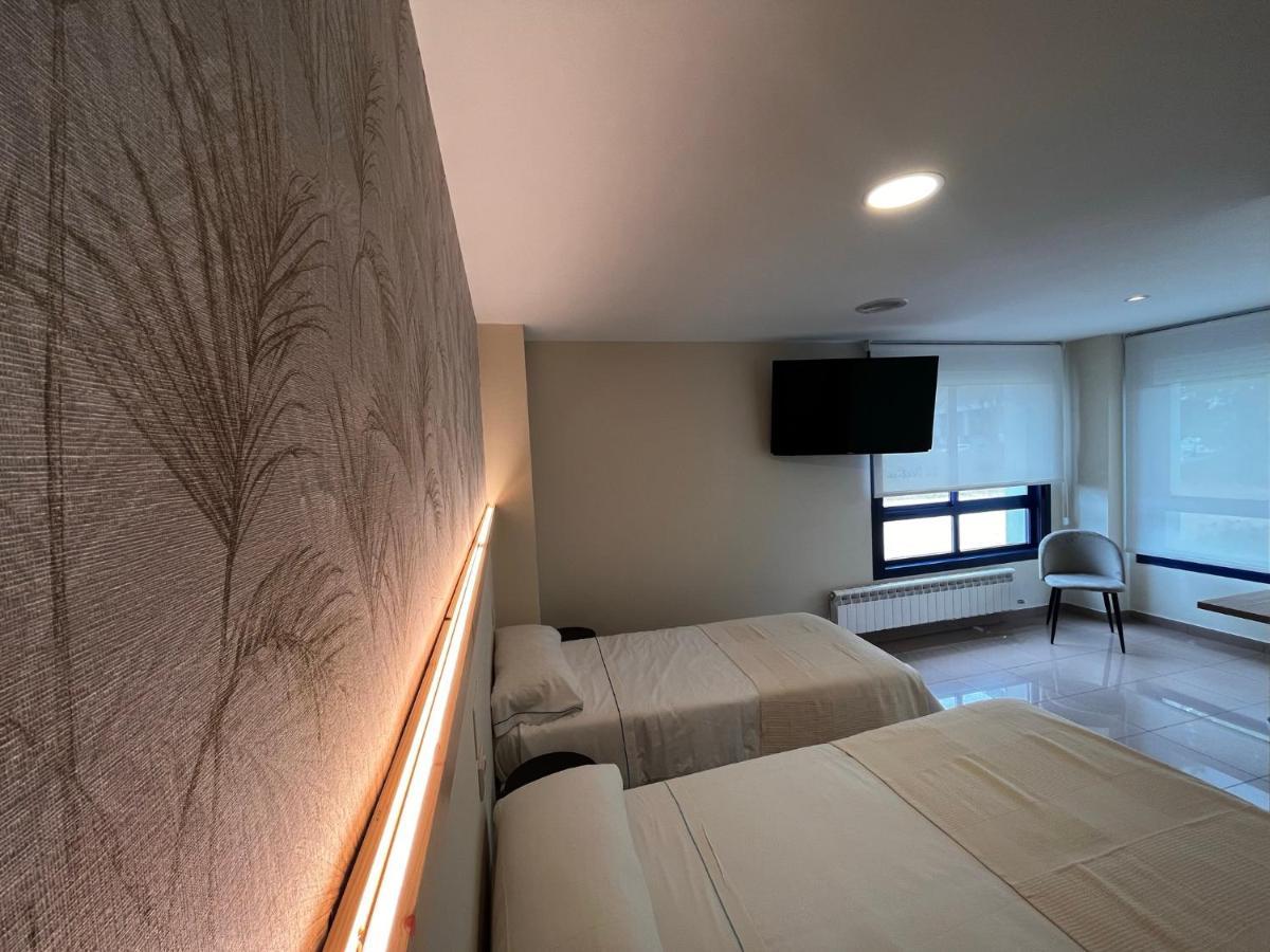 Hostal La Poetisa - Auto Check-In Culleredo Zewnętrze zdjęcie